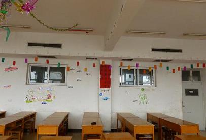 机电工程学院举办教室美化大赛