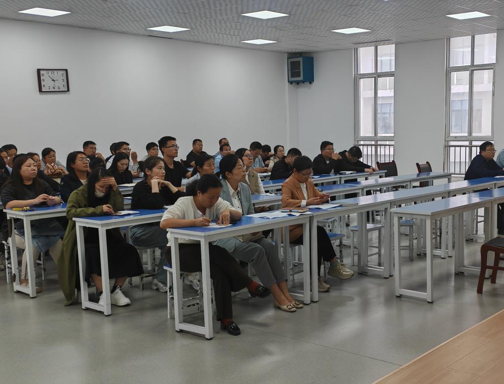 智能制造学院党总支学习党的二十届三中全会精神